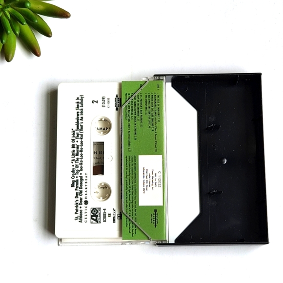 1966 Bing Crosby - Little Bit of Irish, Audio Cassette, Rare - Picture 6 of 6